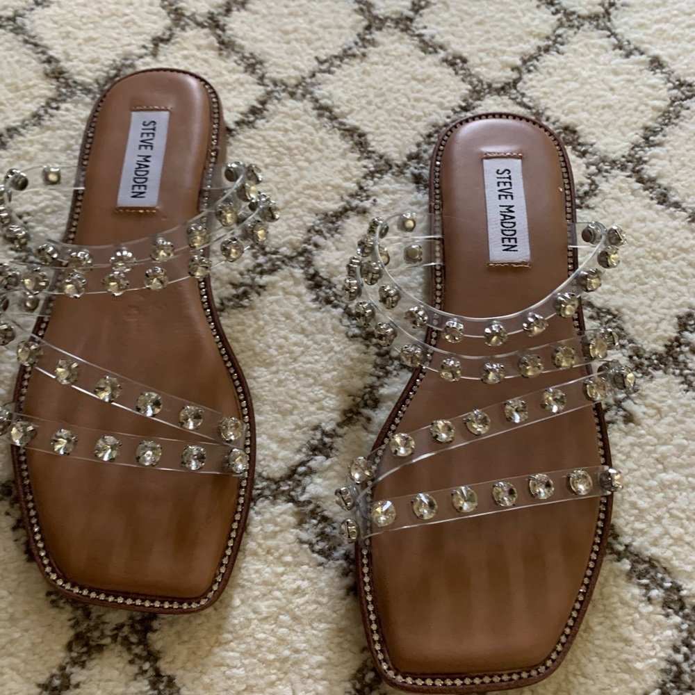 Steve Madden Sandals 🌸